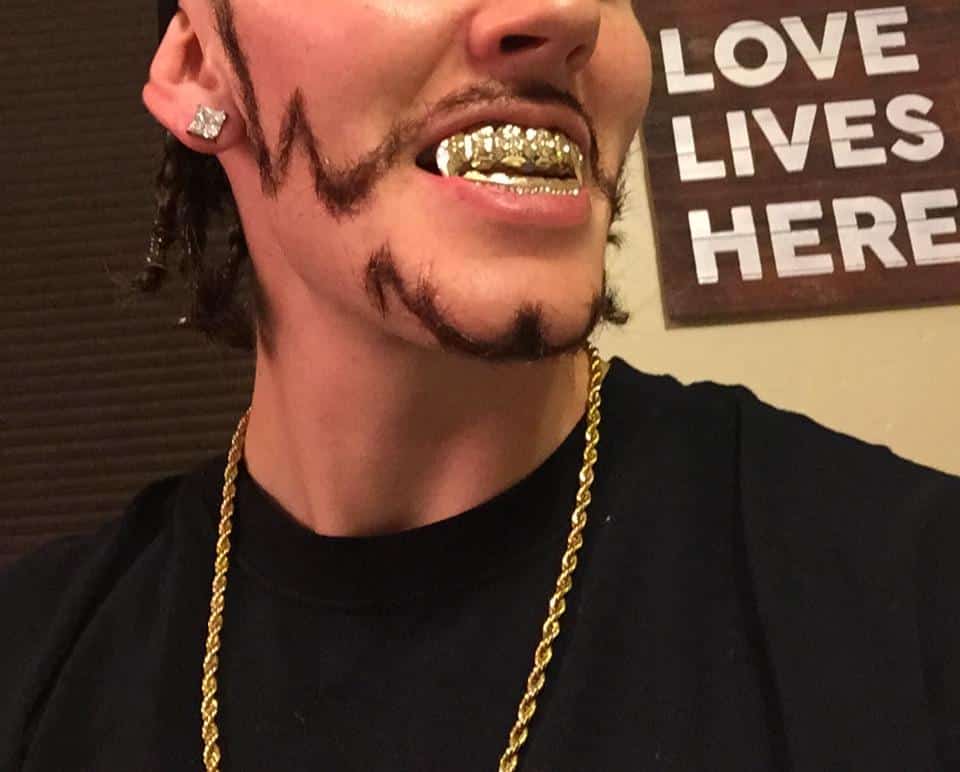 grillz with fangs